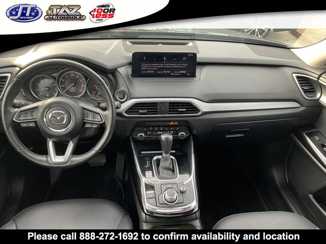 Vehicle image 18 of 24