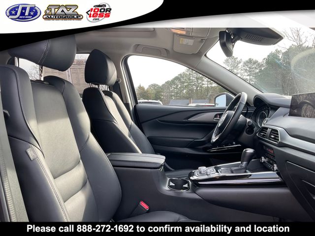Vehicle image 15 of 24
