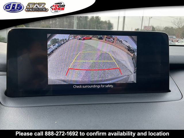 Vehicle image 22 of 24