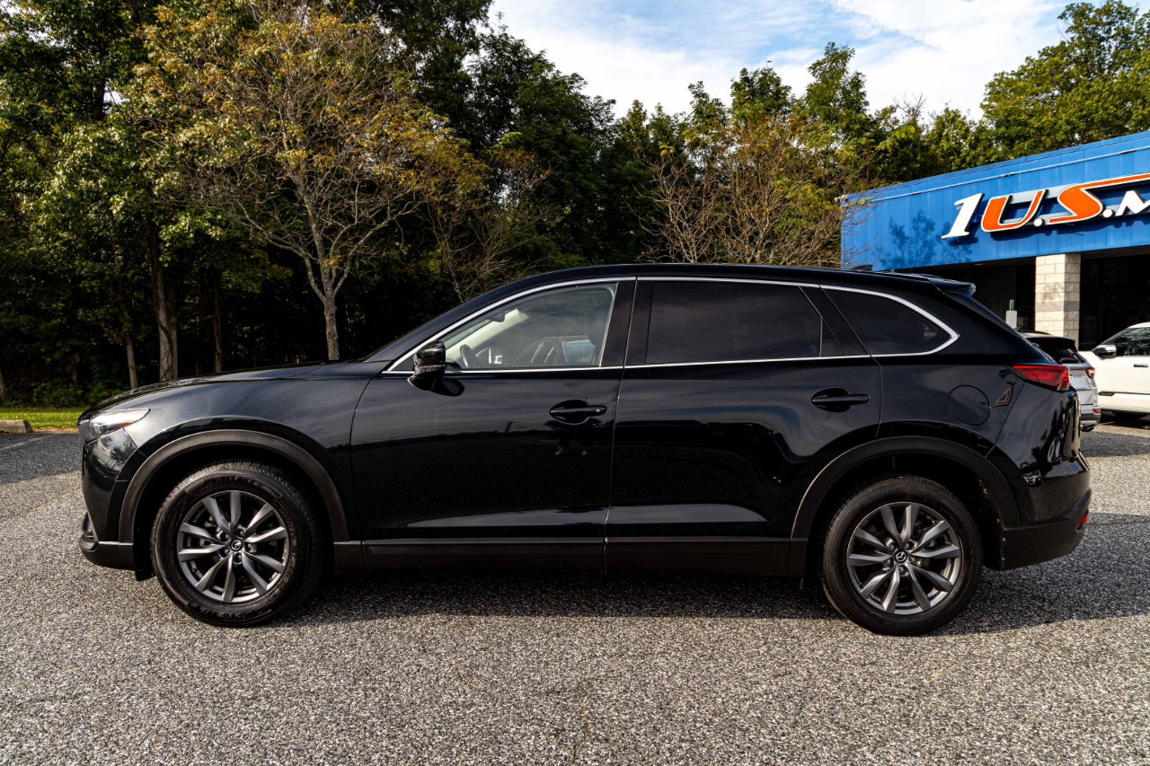 2023 Mazda CX-9 Touring Image 8 of 26
