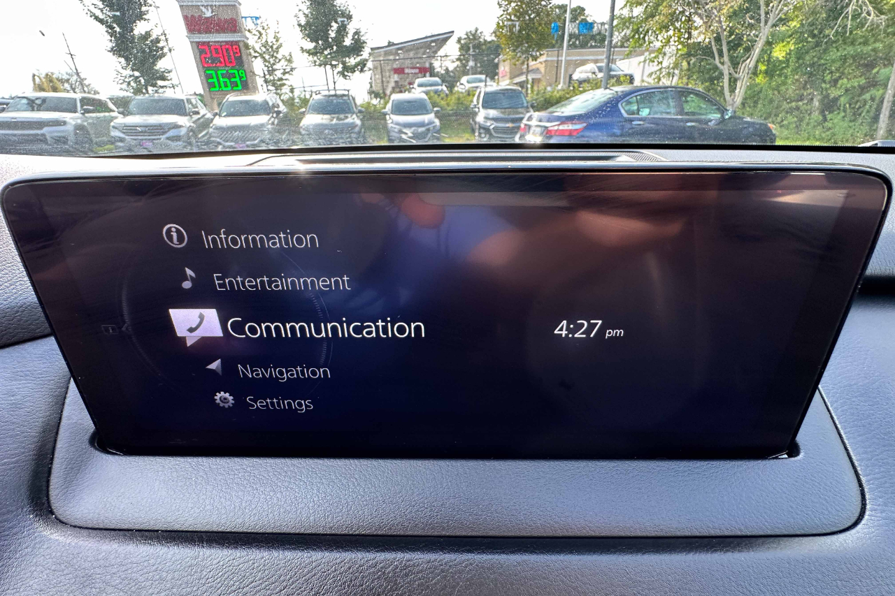 2023 Mazda CX-9 Touring Image 19 of 26