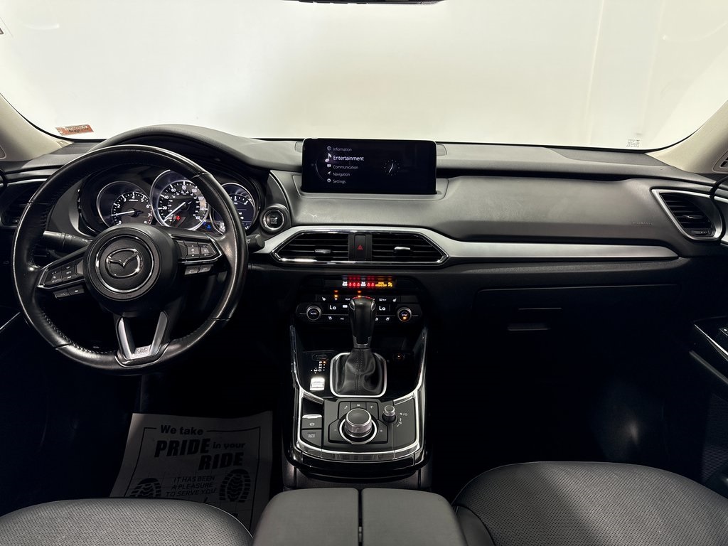 Vehicle image 7 of 44