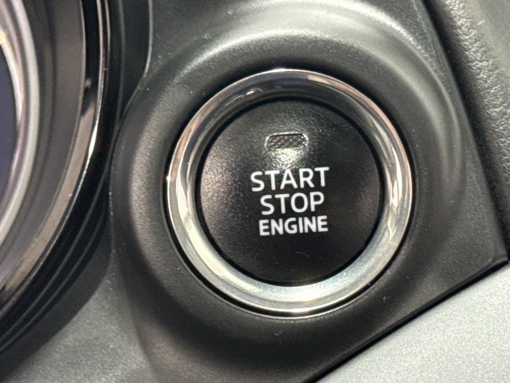 Vehicle image 43 of 44