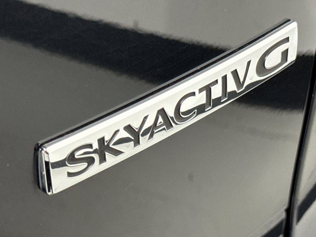 Vehicle image 36 of 44