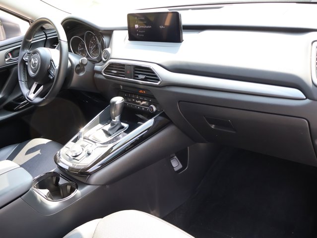 Vehicle image 12 of 52