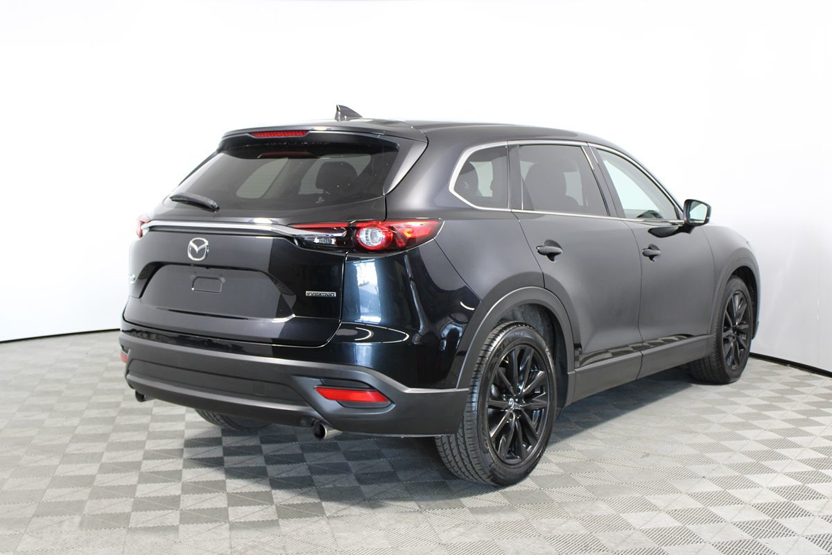 2023 Mazda CX-9 Touring Plus Image 8 of 54