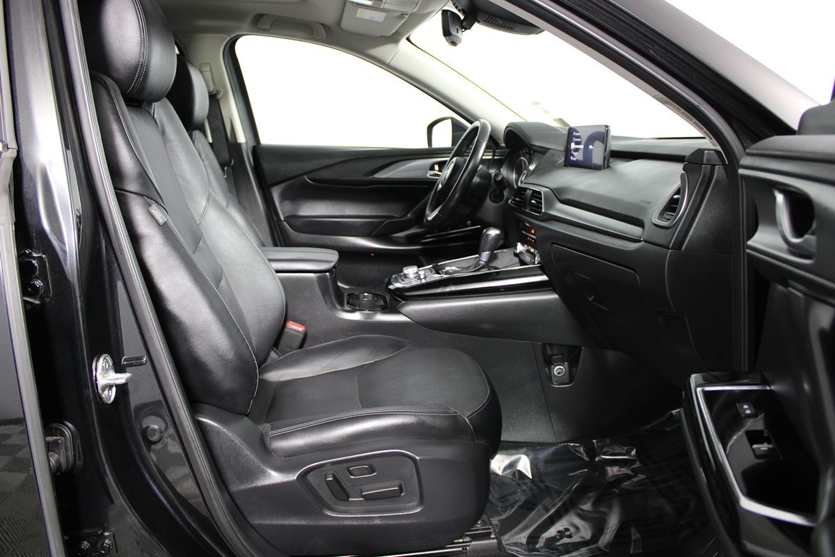 2023 Mazda CX-9 Touring Plus Image 19 of 54