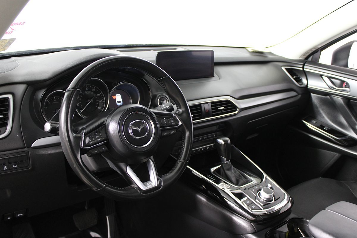 2023 Mazda CX-9 Touring Plus Image 16 of 54