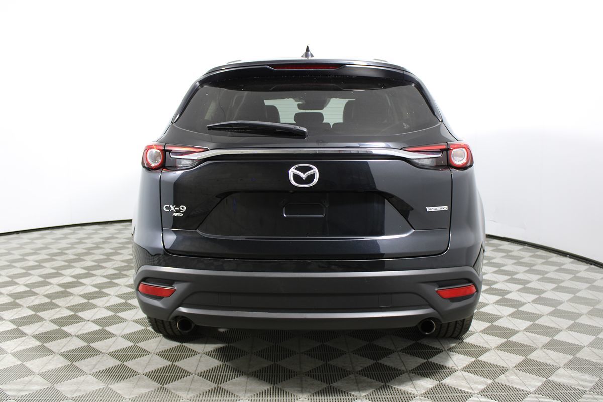 2023 Mazda CX-9 Touring Plus Image 9 of 54