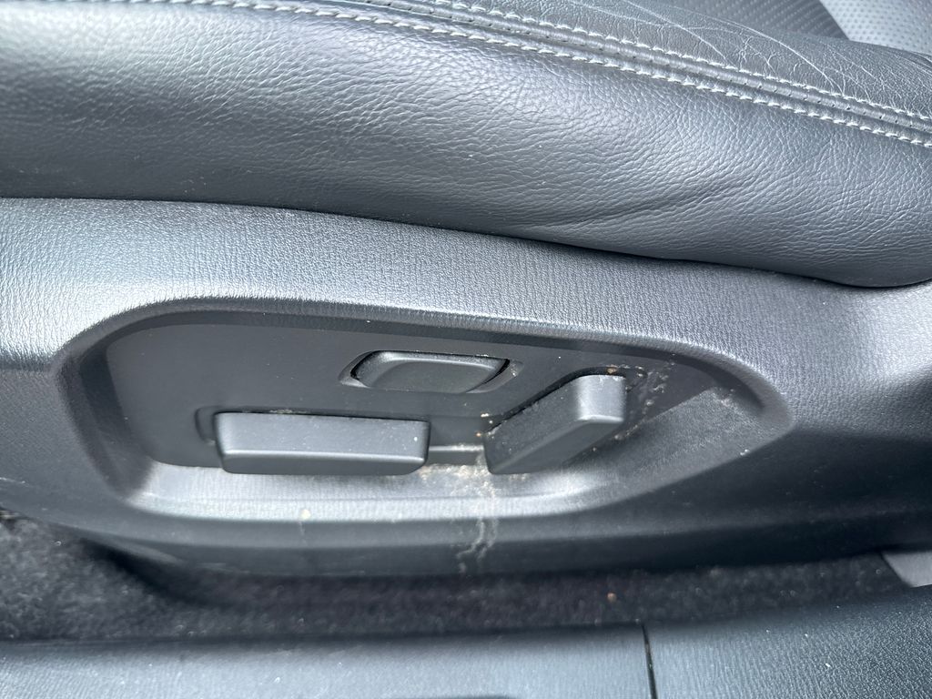 Vehicle image 34 of 34