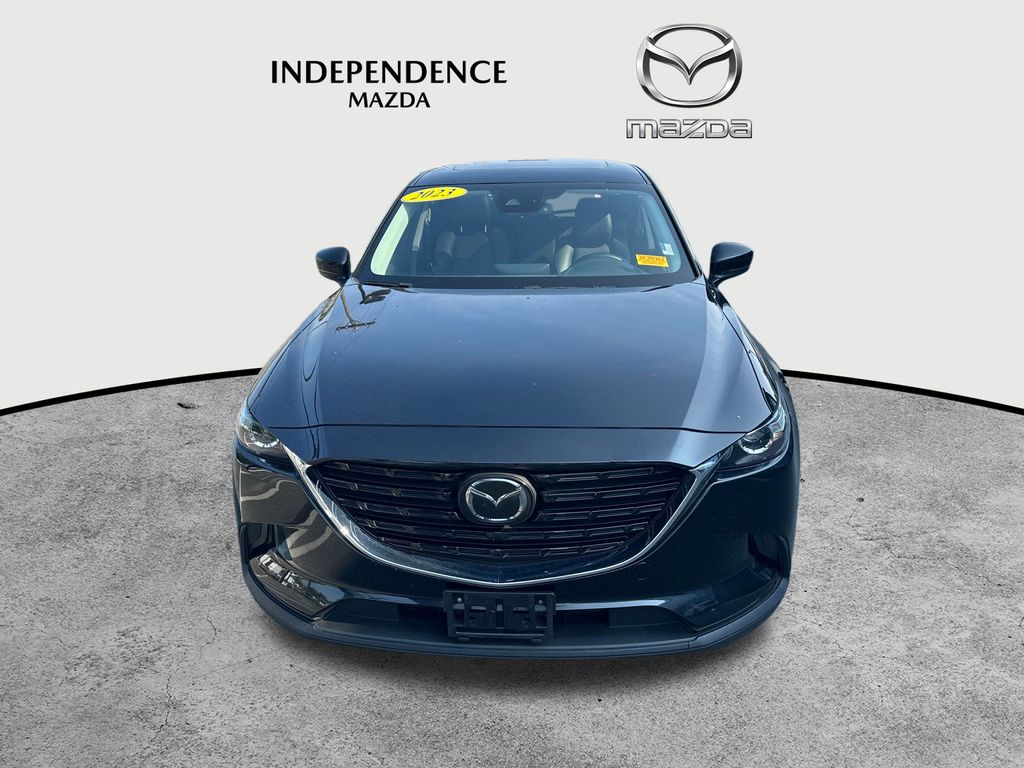 Vehicle image 2 of 34