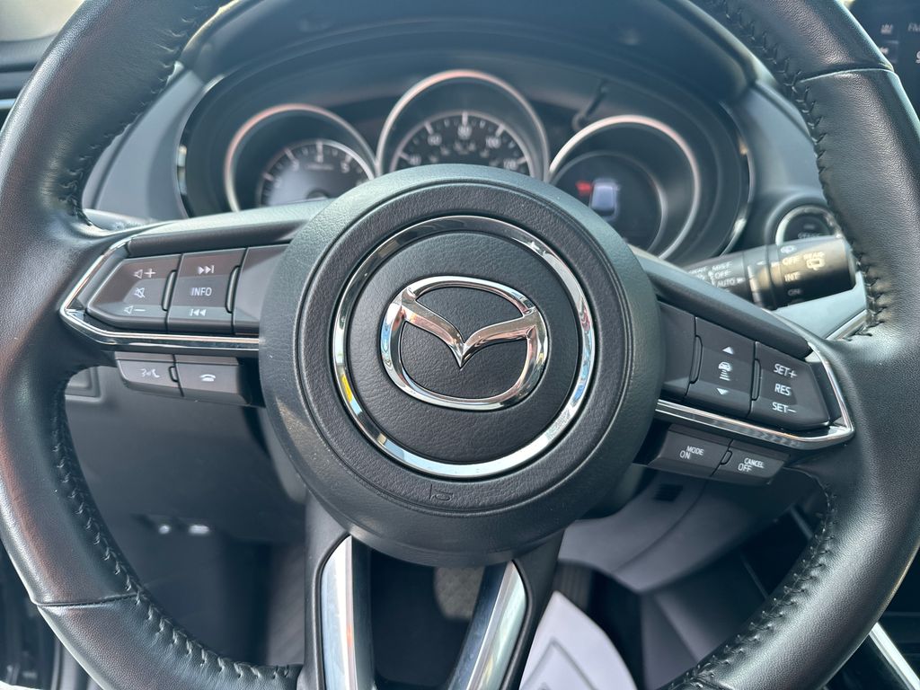 Vehicle image 15 of 34