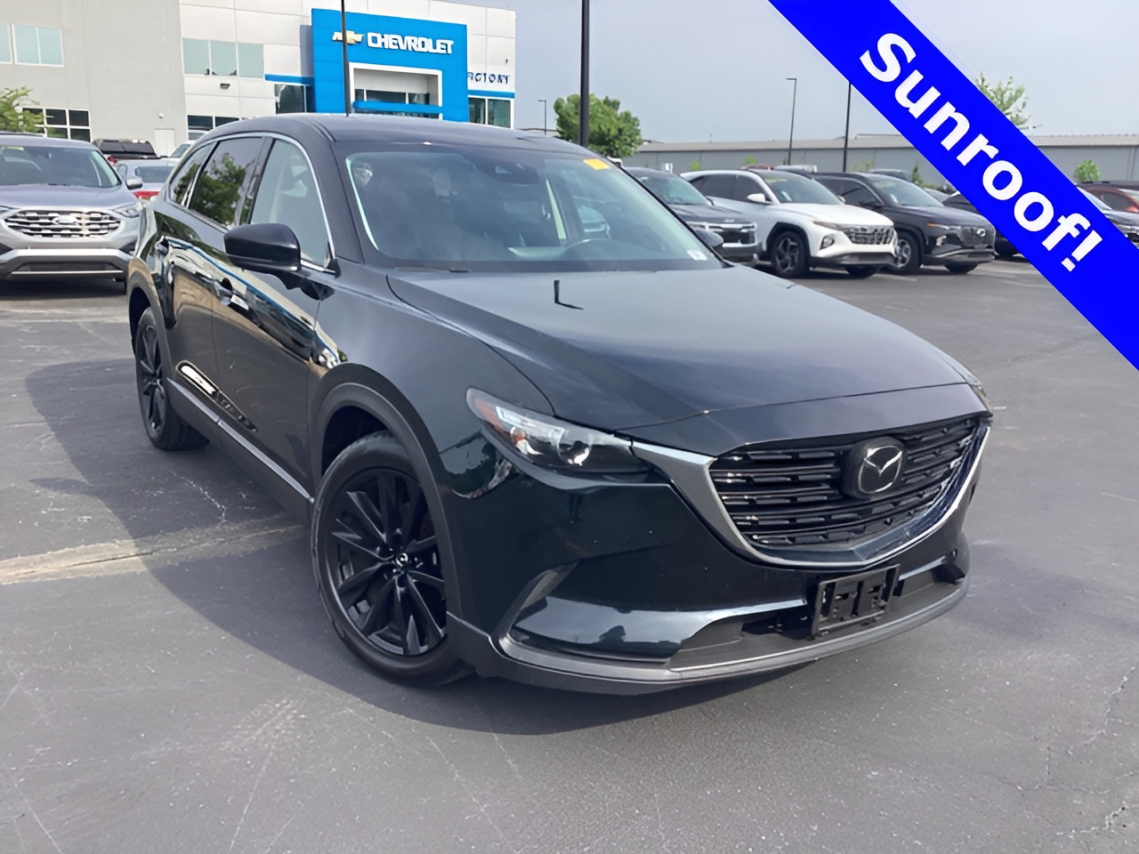Vehicle image 27 of 32