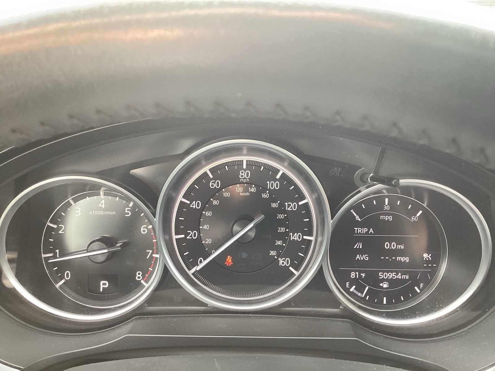 Vehicle image 8 of 32