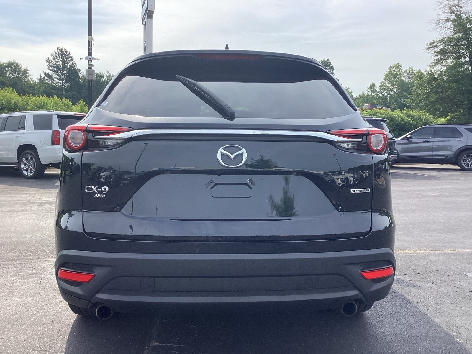 Vehicle image 5 of 32