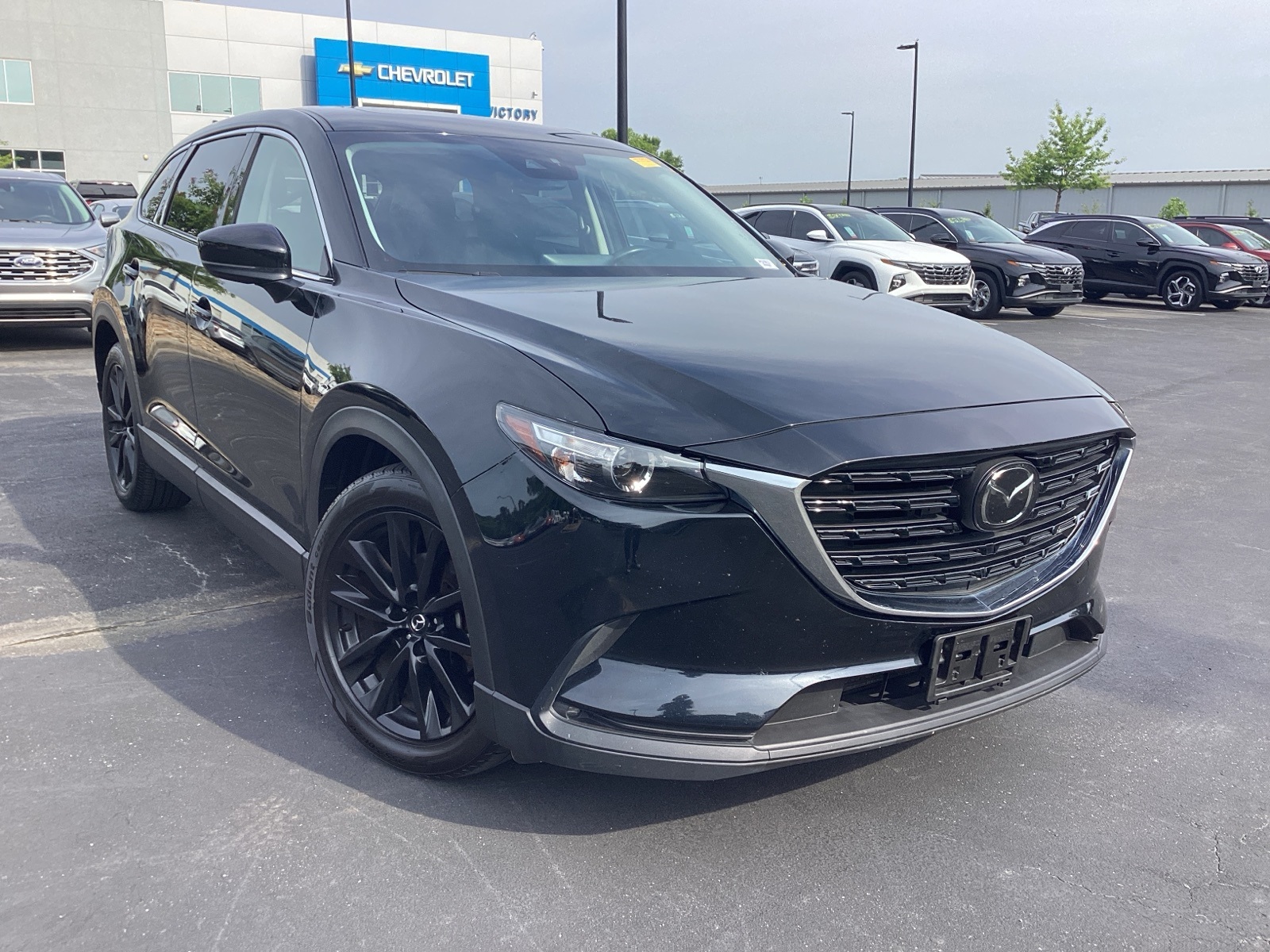 Vehicle image 4 of 32