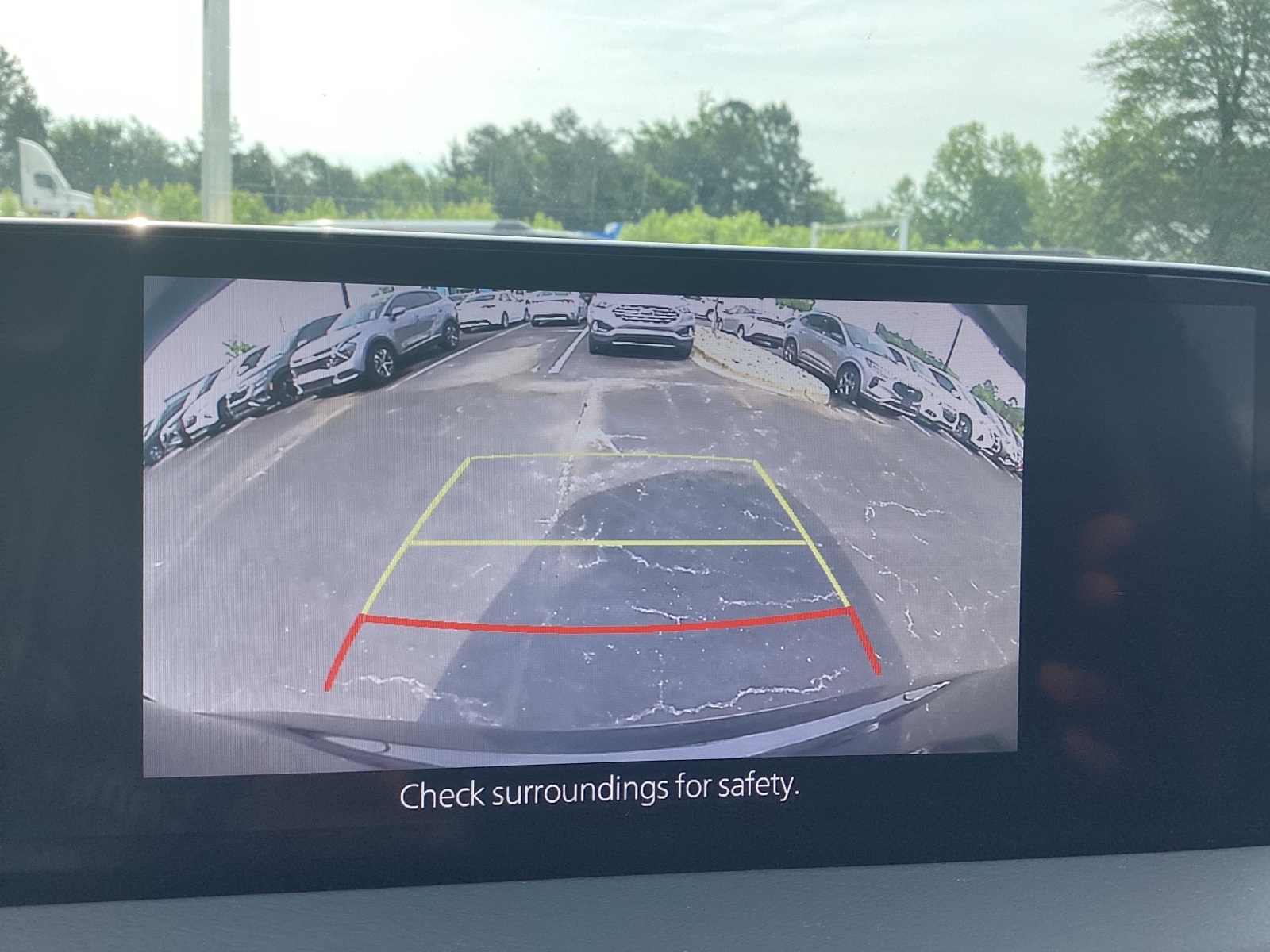 Vehicle image 17 of 32