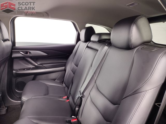 Vehicle image 12 of 26