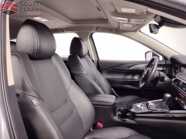 Vehicle image 15 of 26