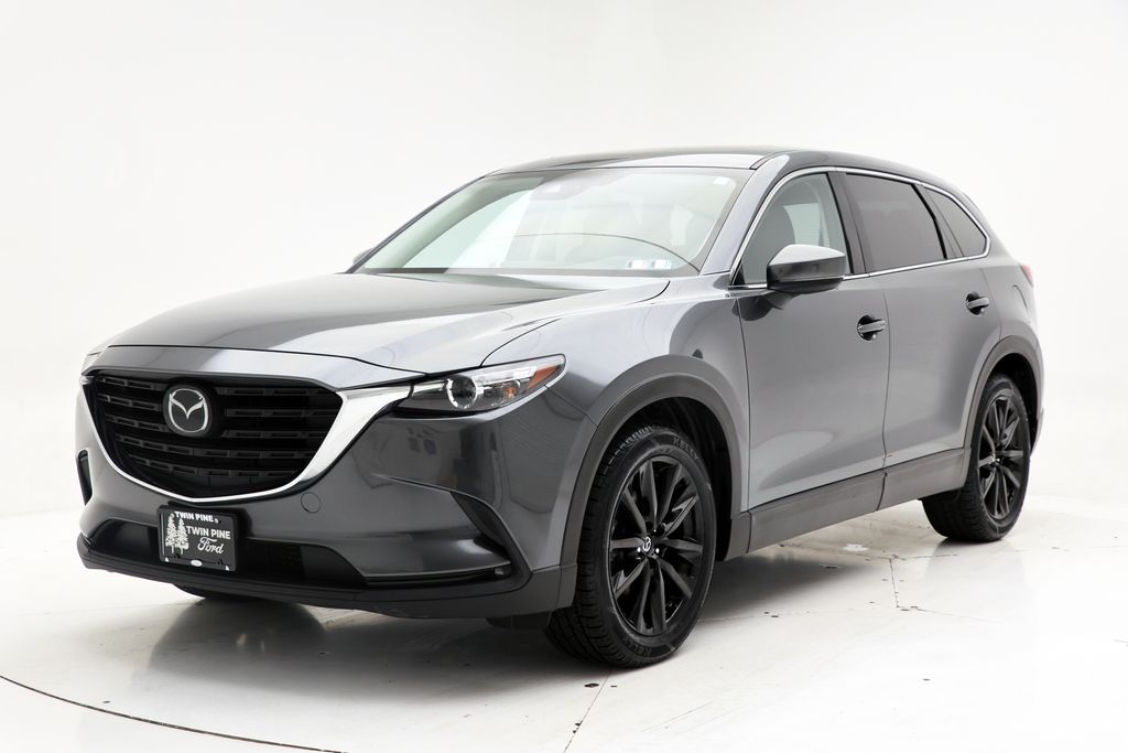 2023 Mazda CX-9 Touring Plus Image 2 of 28