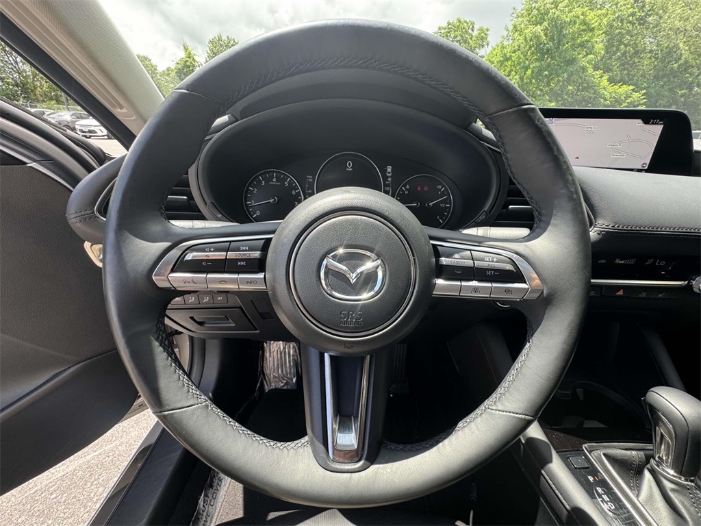 Vehicle image 29 of 30