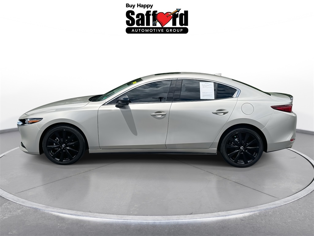 Vehicle image 7 of 30