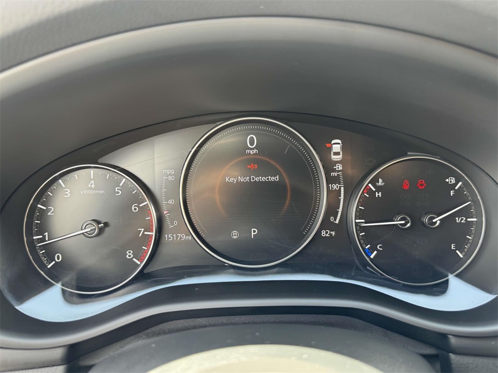 Vehicle image 16 of 30