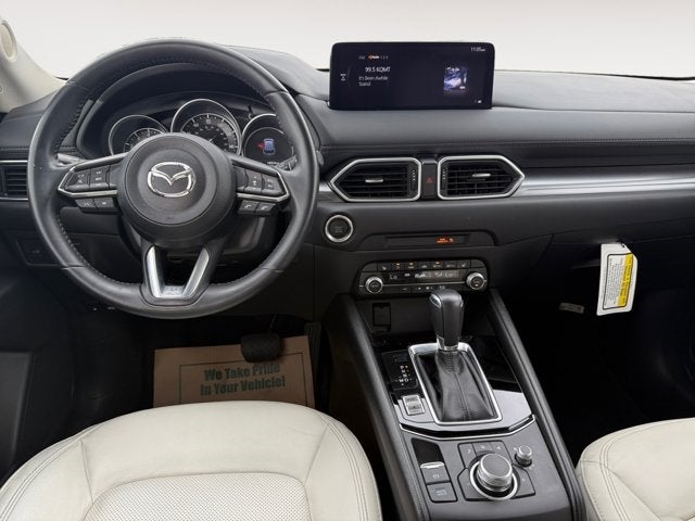 Vehicle image 18 of 31