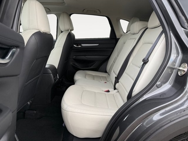 Vehicle image 15 of 31