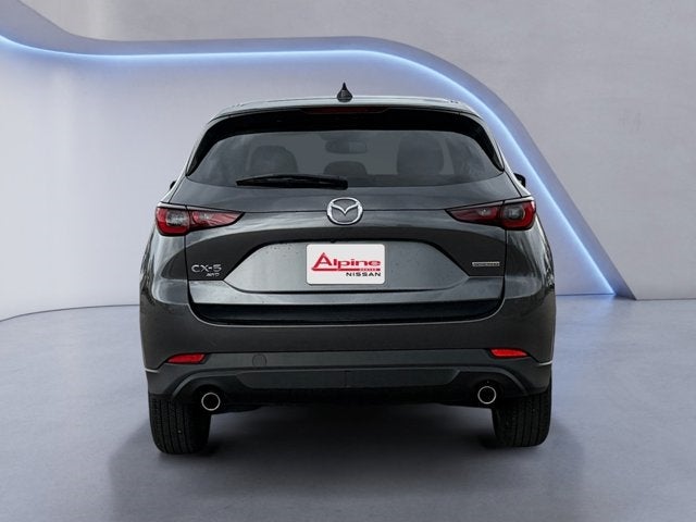 Vehicle image 8 of 31