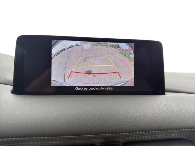 Vehicle image 22 of 31