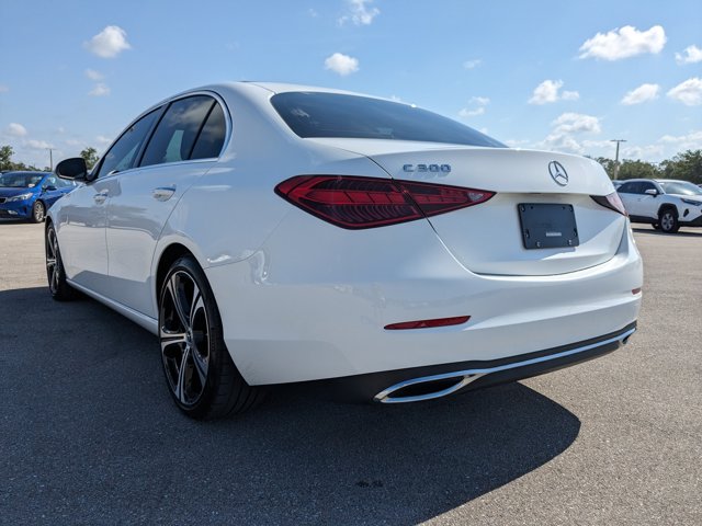 Vehicle image 13 of 37
