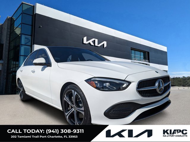 Vehicle image 4 of 37