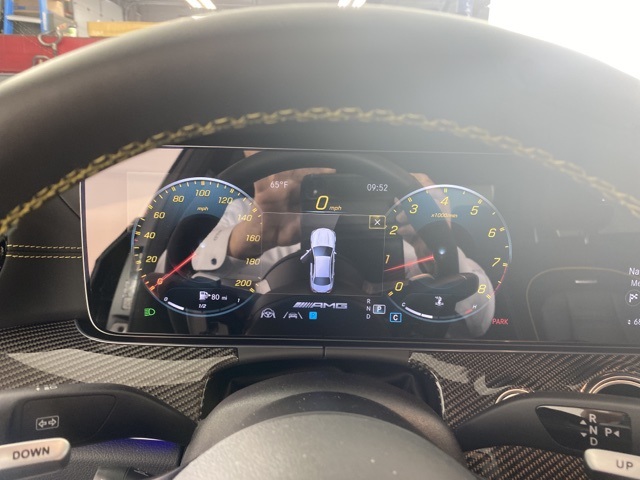 Vehicle image 22 of 40