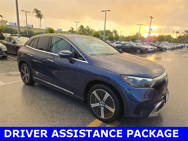 Vehicle image 3 of 25