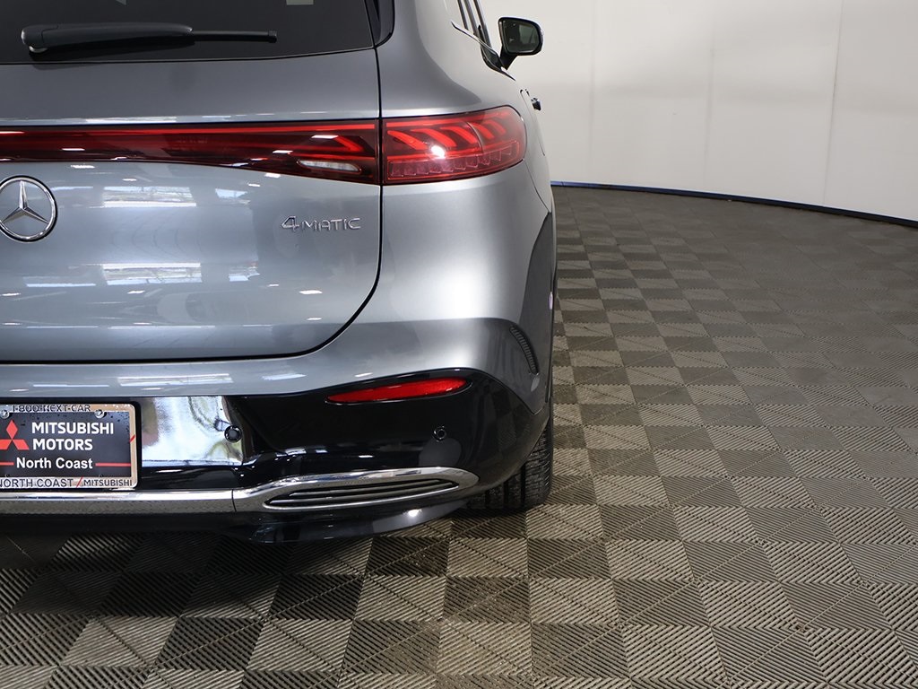 Vehicle image 9 of 69