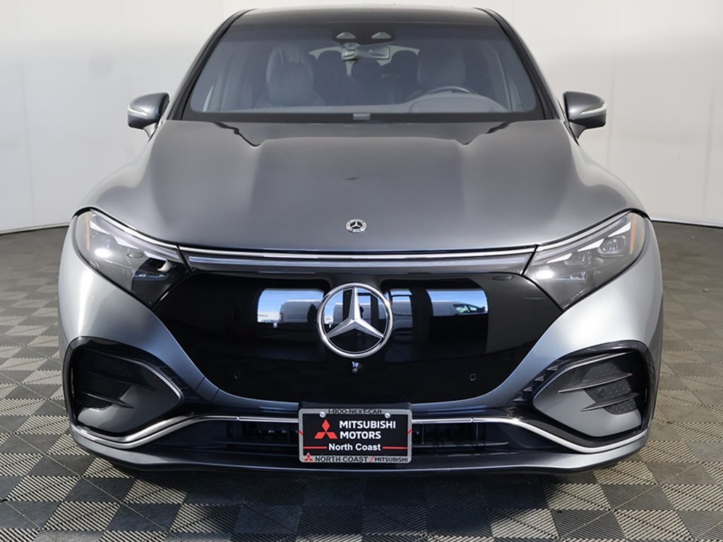 Vehicle image 2 of 69