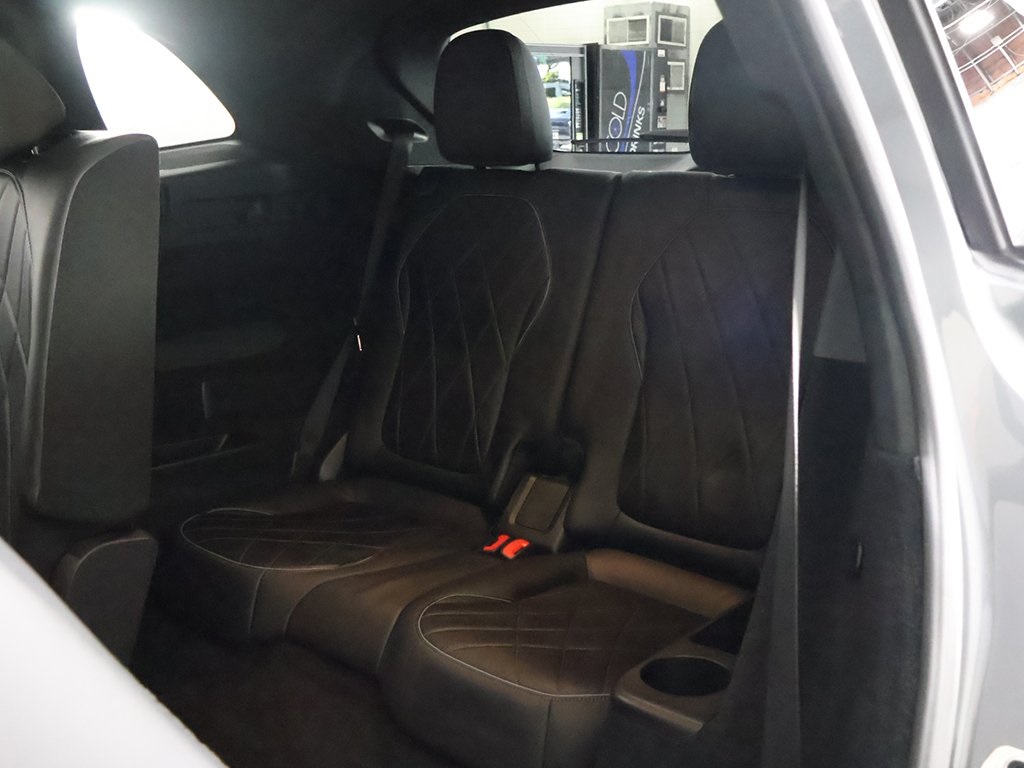 Vehicle image 38 of 69