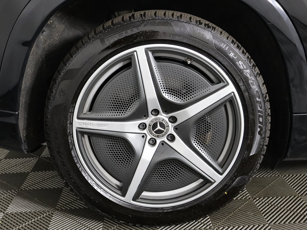 Vehicle image 20 of 53