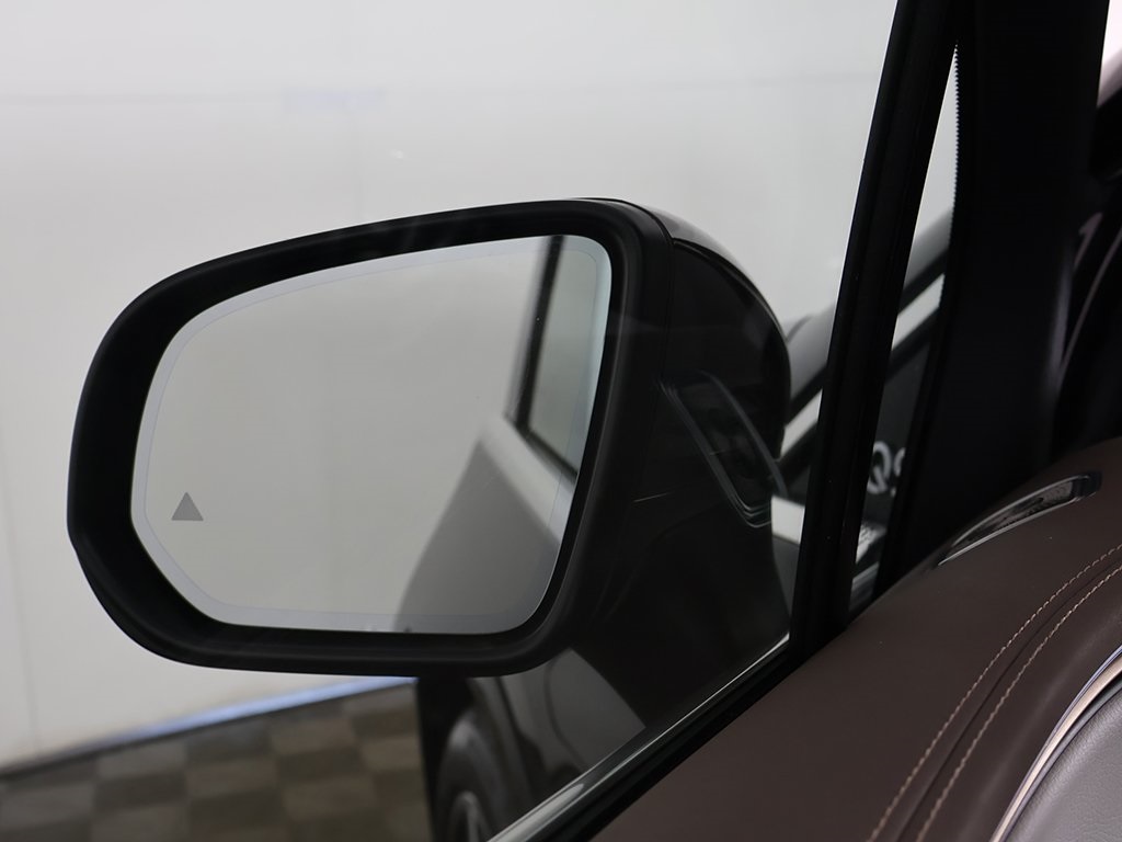 Vehicle image 34 of 53