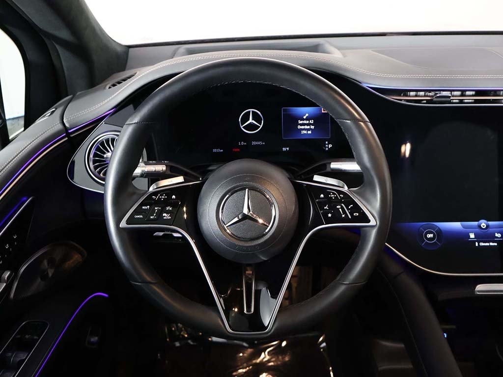Vehicle image 47 of 68