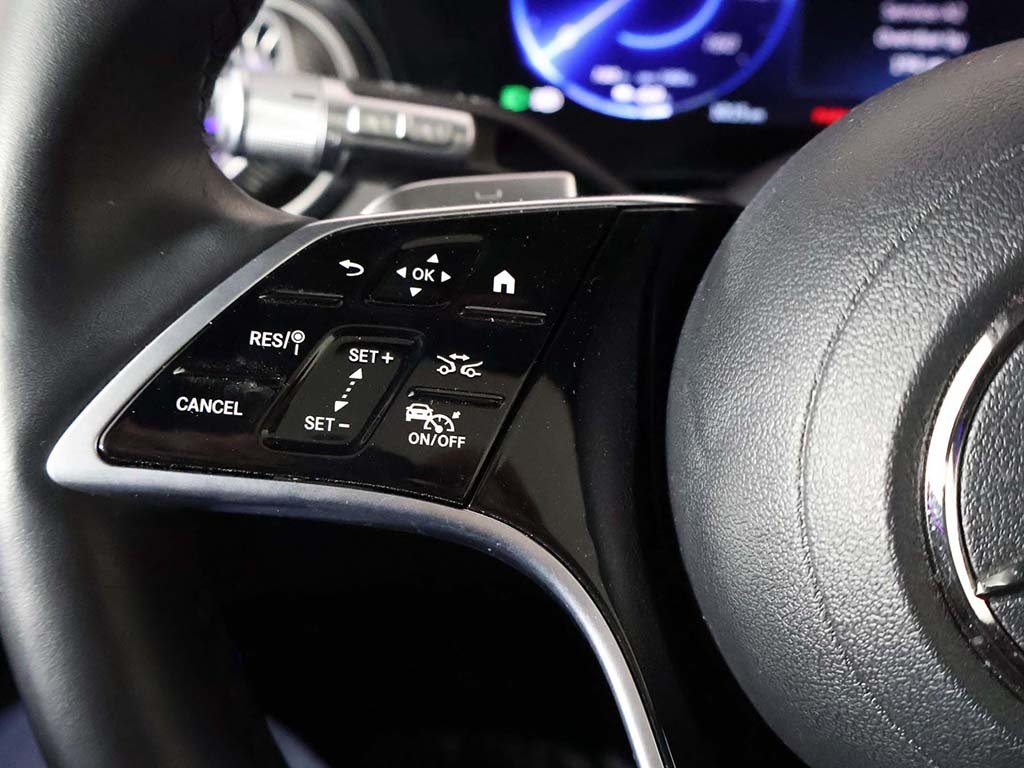 Vehicle image 49 of 68