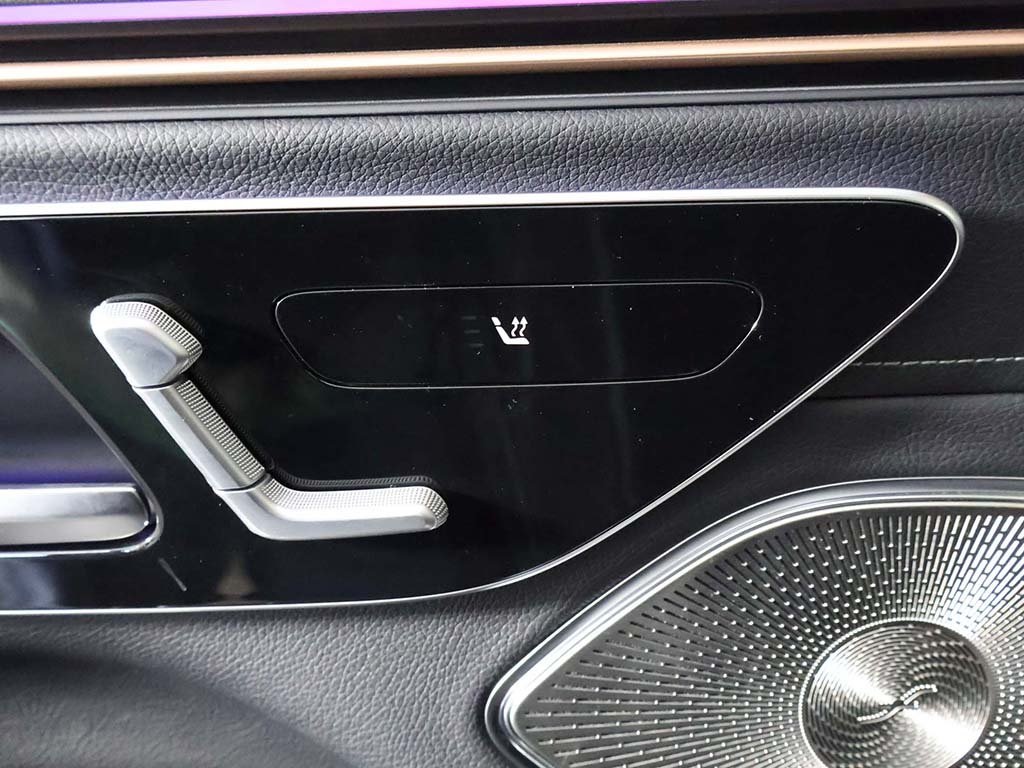 Vehicle image 42 of 68