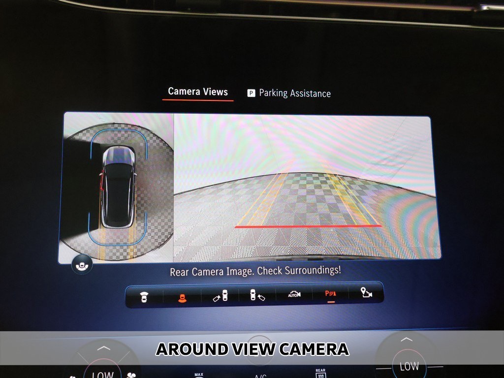 Vehicle image 23 of 45
