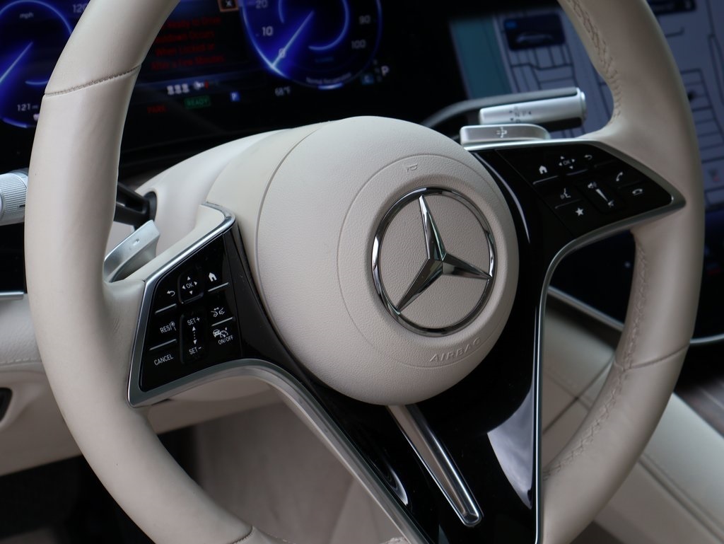 Vehicle image 71 of 82