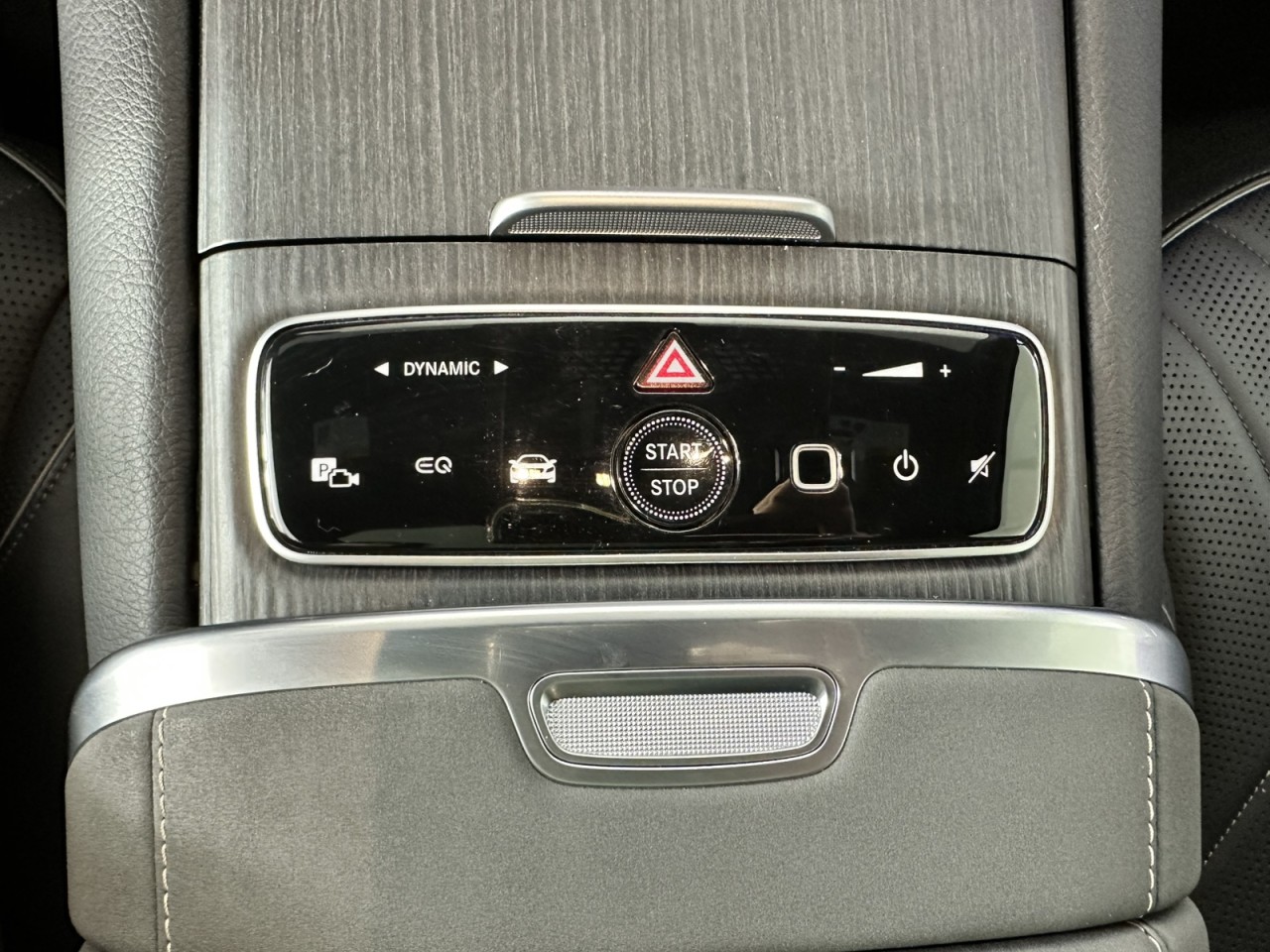 Vehicle image 19 of 20