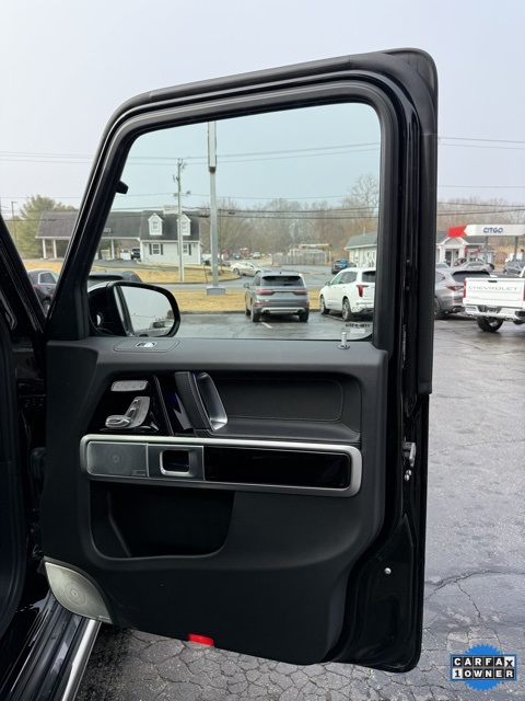 Vehicle image 73 of 75