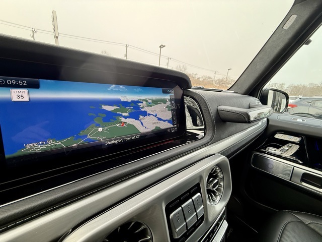 Vehicle image 39 of 75