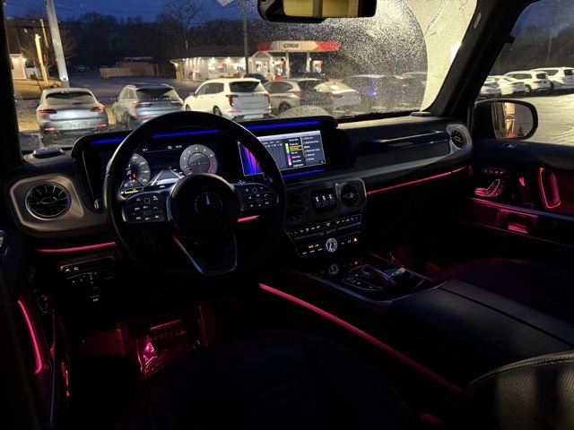 Vehicle image 43 of 75
