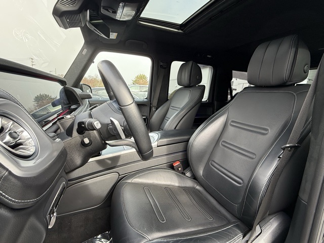 Vehicle image 22 of 75